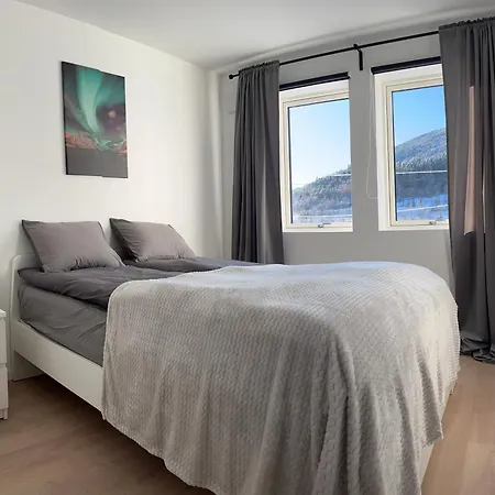 Bright Apartament Near The Castle Free Parking Comfort & Elegance Bergen Exterior photo